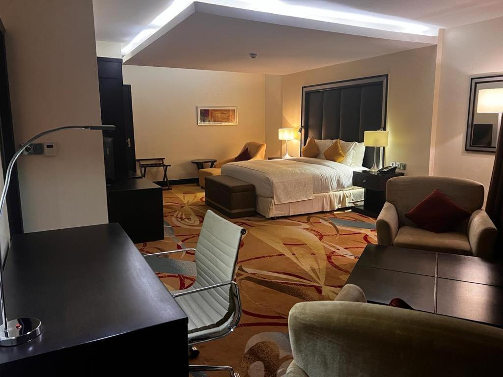 Pearl Of Africa Hotel كامبالا المظهر الخارجي الصورة